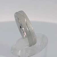 Ring mit 5 Glanzwellen 